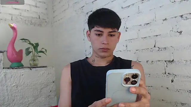 Lukas strong online show from January 2026 04:46:01 PM