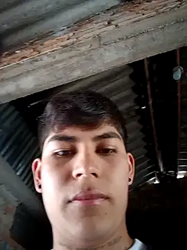 Lukas strong online show from October 2025 01:55:01 PM