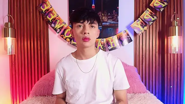 Steev Novoa online show from October 2025 09:25:01 PM