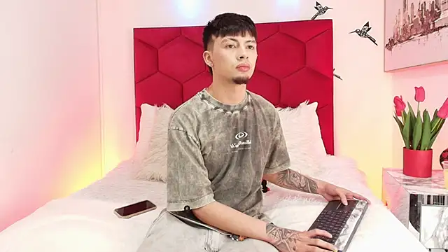 Steev Novoa online show from February 2026 05:25:01 AM