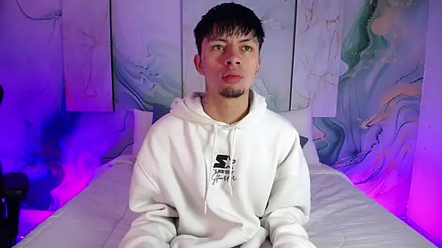 Steev Novoa online show from March 2026 04:10:02 AM