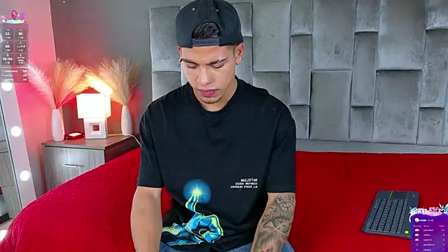 Ken-boy  online show from March 2025 02:46:02 AM