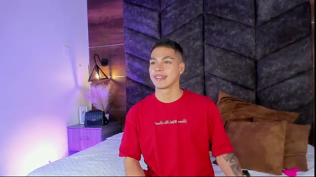 Ken-boy  online show from February 2025 02:41:02 AM