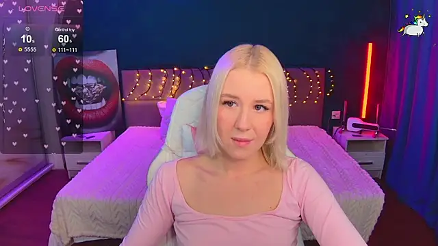 Snapshot of Selenatrend chatting on February 2026 06:22:01 AM Selenatrend online show from February 2026 06:22:01 AM