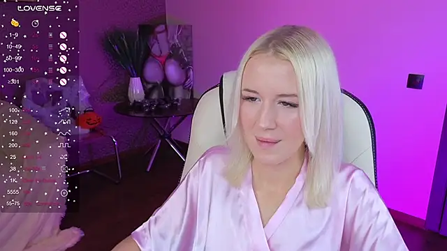 Selenatrend online show from November 2025 12:54:02 PM