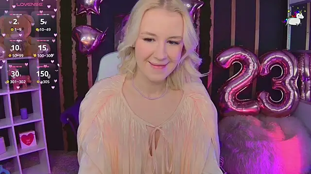 Snapshot of Selenatrend chatting on March 2026 06:24:02 AM Selenatrend online show from March 2026 06:24:02 AM