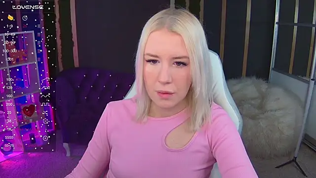 Selenatrend online show from November 2025 06:17:02 AM