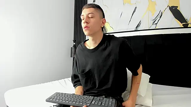 Dei v 48 online show from March 2025 08:33:02 PM