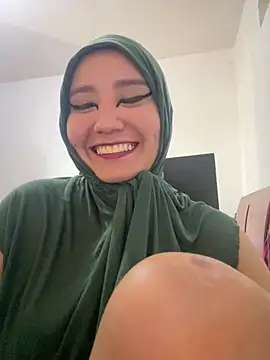 hannahayat online show from February 2026 03:07:01 PM