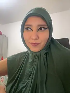 Snapshot of hannahayat chatting on November 2025 08:23:02 PM hannahayat online show from November 2025 08:23:02 PM