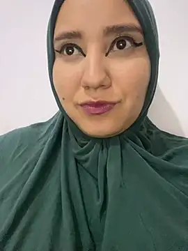 Snapshot of hannahayat chatting on February 2025 03:34:01 PM hannahayat online show from February 2025 03:34:01 PM