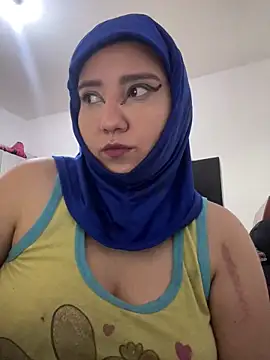 Snapshot of hannahayat chatting on June 2026 03:34:02 PM hannahayat online show from June 2026 03:34:02 PM