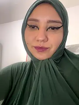 Snapshot of hannahayat chatting on November 2025 02:28:02 PM hannahayat online show from November 2025 02:28:02 PM