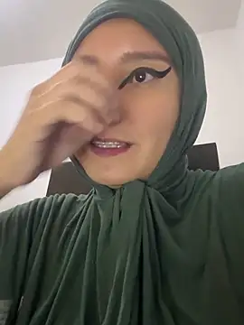 Snapshot of hannahayat chatting on November 2025 02:38:02 PM hannahayat online show from November 2025 02:38:02 PM