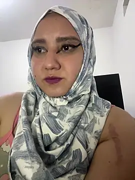 hannahayat online show from April 2026 09:49:01 PM