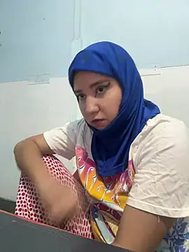 Snapshot of hannahayat chatting on June 2026 02:17:02 PM hannahayat online show from June 2026 02:17:02 PM