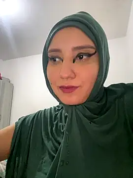 Snapshot of hannahayat chatting on October 2025 11:27:01 PM hannahayat online show from October 2025 11:27:01 PM