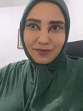 Snapshot of hannahayat chatting on March 2025 10:54:01 PM hannahayat online show from March 2025 10:54:01 PM