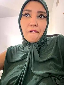 Snapshot of hannahayat chatting on September 2025 02:23:02 PM hannahayat online show from September 2025 02:23:02 PM