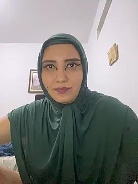 Snapshot of hannahayat chatting on March 2025 03:39:01 AM hannahayat online show from March 2025 03:39:01 AM