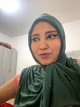 Snapshot of hannahayat chatting on September 2025 01:55:01 PM hannahayat online show from September 2025 01:55:01 PM