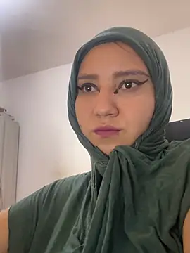 hannahayat online show from April 2026 02:35:02 PM