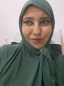 hannahayat online show from December 2025 03:30:02 AM