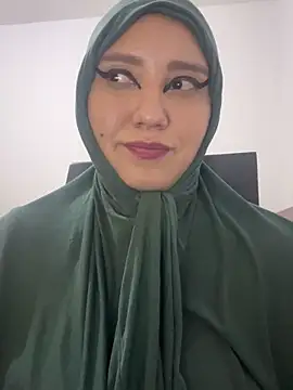 Snapshot of hannahayat chatting on November 2025 02:32:02 AM hannahayat online show from November 2025 02:32:02 AM