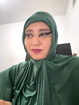 Snapshot of hannahayat chatting on October 2025 03:06:02 AM hannahayat online show from October 2025 03:06:02 AM