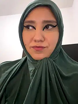 Snapshot of hannahayat chatting on November 2025 02:33:01 PM hannahayat online show from November 2025 02:33:01 PM