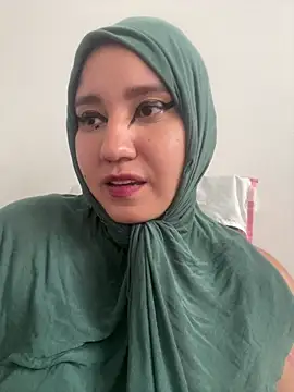 hannahayat online show from December 2025 03:26:01 PM