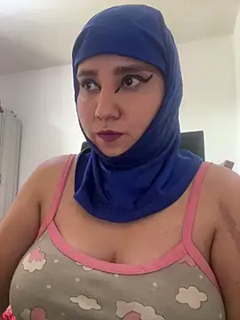 Snapshot of hannahayat chatting on June 2026 08:21:02 PM hannahayat online show from June 2026 08:21:02 PM