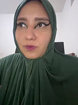 hannahayat online show from February 2026 11:32:02 PM