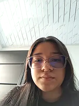 -VICKKY online show from February 2026 02:17:02 PM