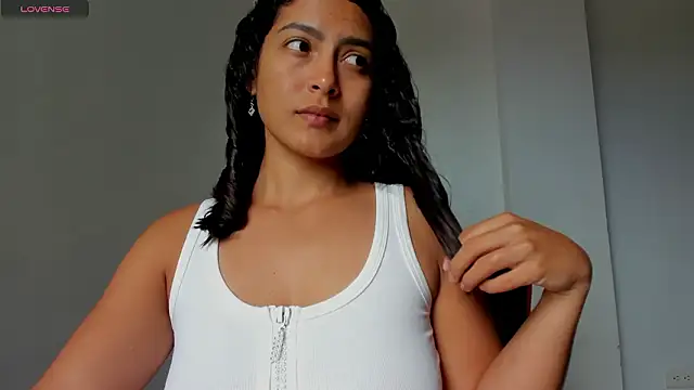 sofiaparker8 online show from March 2026 05:40:01 PM