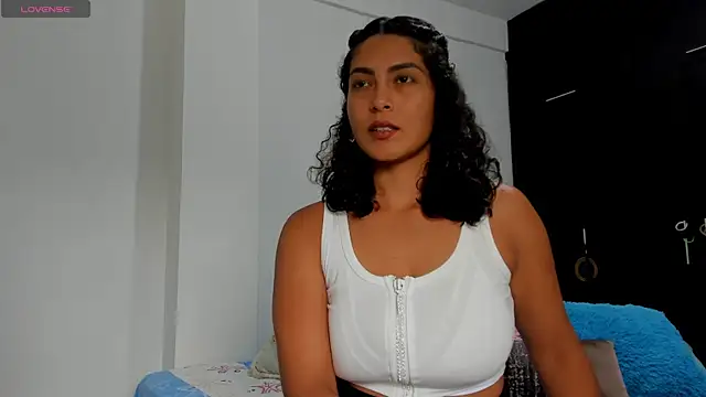 sofiaparker8 online show from April 2026 08:05:01 PM