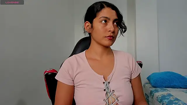 Snapshot of sofiaparker8 chatting on June 2026 08:53:01 PM sofiaparker8 online show from June 2026 08:53:01 PM
