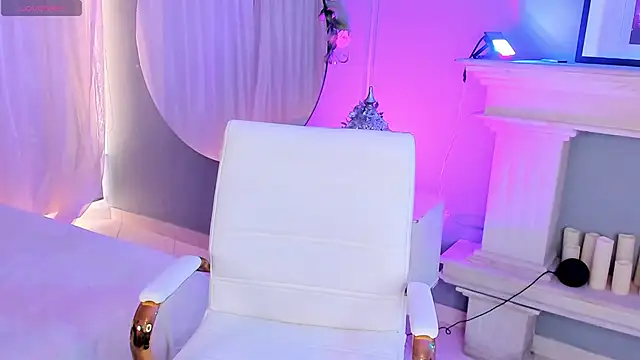 tiffany becker online show from March 2026 01:29:02 PM