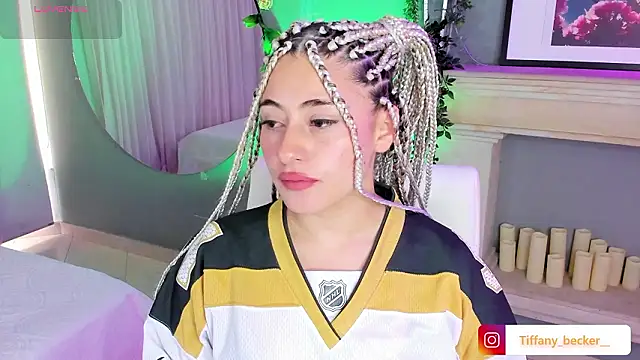 tiffany becker online show from March 2026 01:31:02 PM