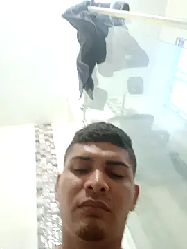 aj199431 online show from November 2025 10:24:02 PM