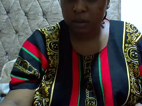 zoey10 online show from December 2025 06:40:01 PM