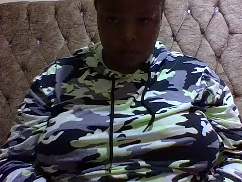 zoey10 online show from April 2026 06:25:02 PM