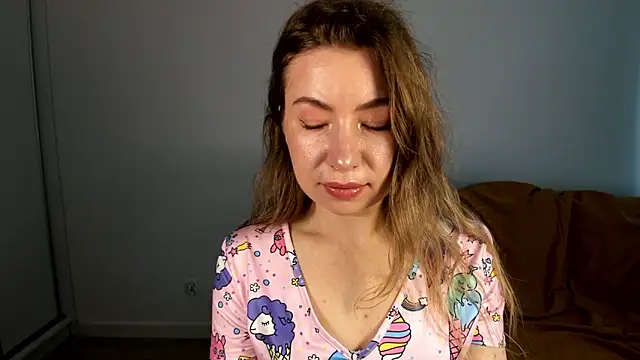 Mia Tasty online show from May 2026 06:29:01 AM