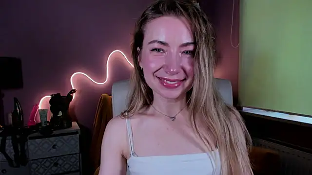Snapshot of Mia_Tasty chatting on September 2025 01:27:02 PM Mia Tasty online show from September 2025 01:27:02 PM
