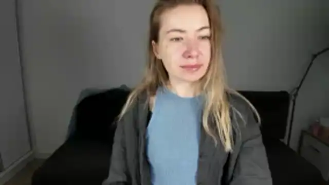 Snapshot of Mia_Tasty chatting on December 2025 07:29:01 AM Mia Tasty online show from December 2025 07:29:01 AM