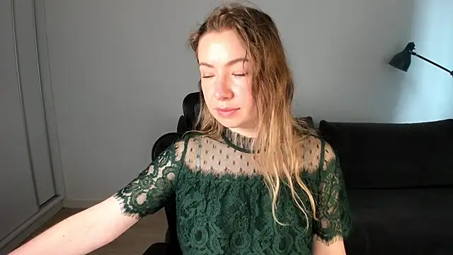 Mia Tasty online show from March 2026 07:56:02 AM