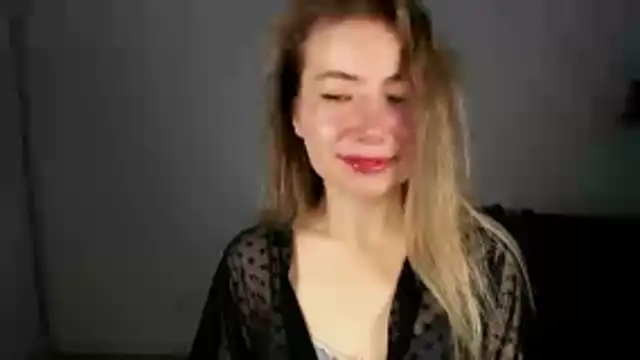 Snapshot of Mia_Tasty chatting on January 2026 08:09:02 AM Mia Tasty online show from January 2026 08:09:02 AM