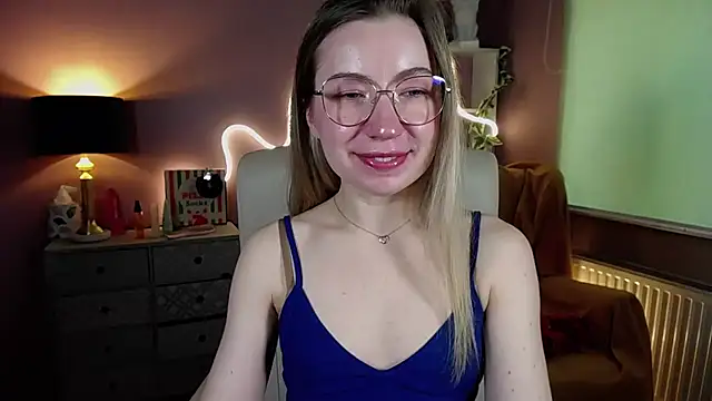 Snapshot of Mia_Tasty chatting on March 2025 11:27:02 AM Mia Tasty online show from March 2025 11:27:02 AM