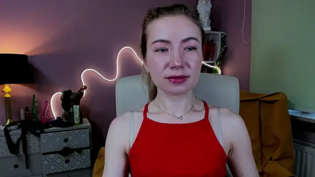 Snapshot of Mia_Tasty chatting on October 2025 06:59:01 AM Mia Tasty online show from October 2025 06:59:01 AM
