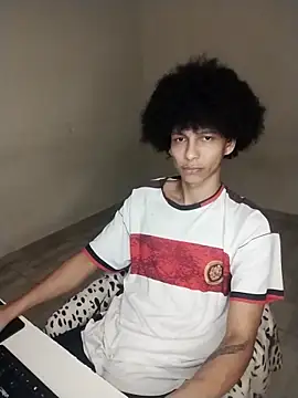 Snapshot of cardrey05 chatting on December 2025 06:46:02 AM cardrey05 online show from December 2025 06:46:02 AM